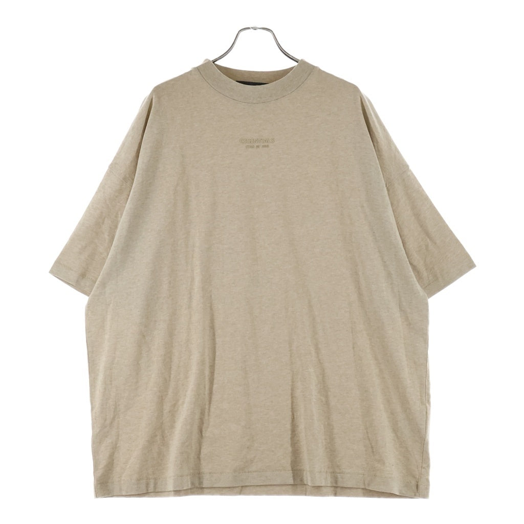 FEAR OF GOD ESSENTIALS(フィアオブゴッド エッセンシャルズ) S/S T-SHIRT ラバーロゴ 半袖Tシャツ ベージュ