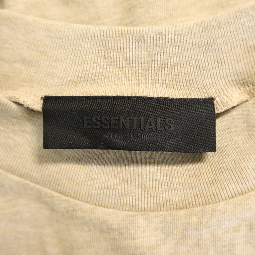 FEAR OF GOD ESSENTIALS(フィアオブゴッド エッセンシャルズ) S/S T-SHIRT ラバーロゴ 半袖Tシャツ ベージュ
