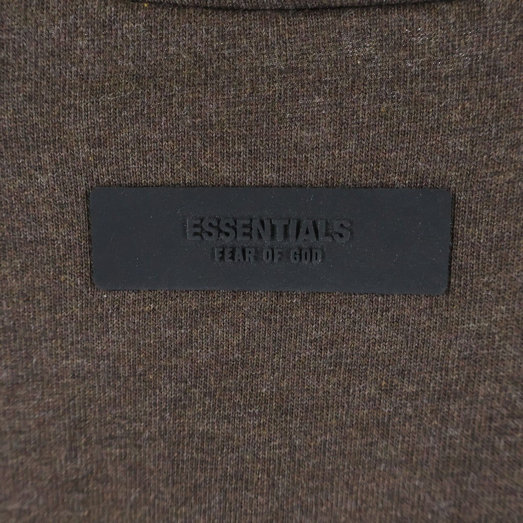FEAR OF GOD ESSENTIALS(フィアオブゴッド エッセンシャルズ) HEAVY T-SHIRT ヘビーオンス ラバーロゴ 長袖Tシャツ ブラウン
