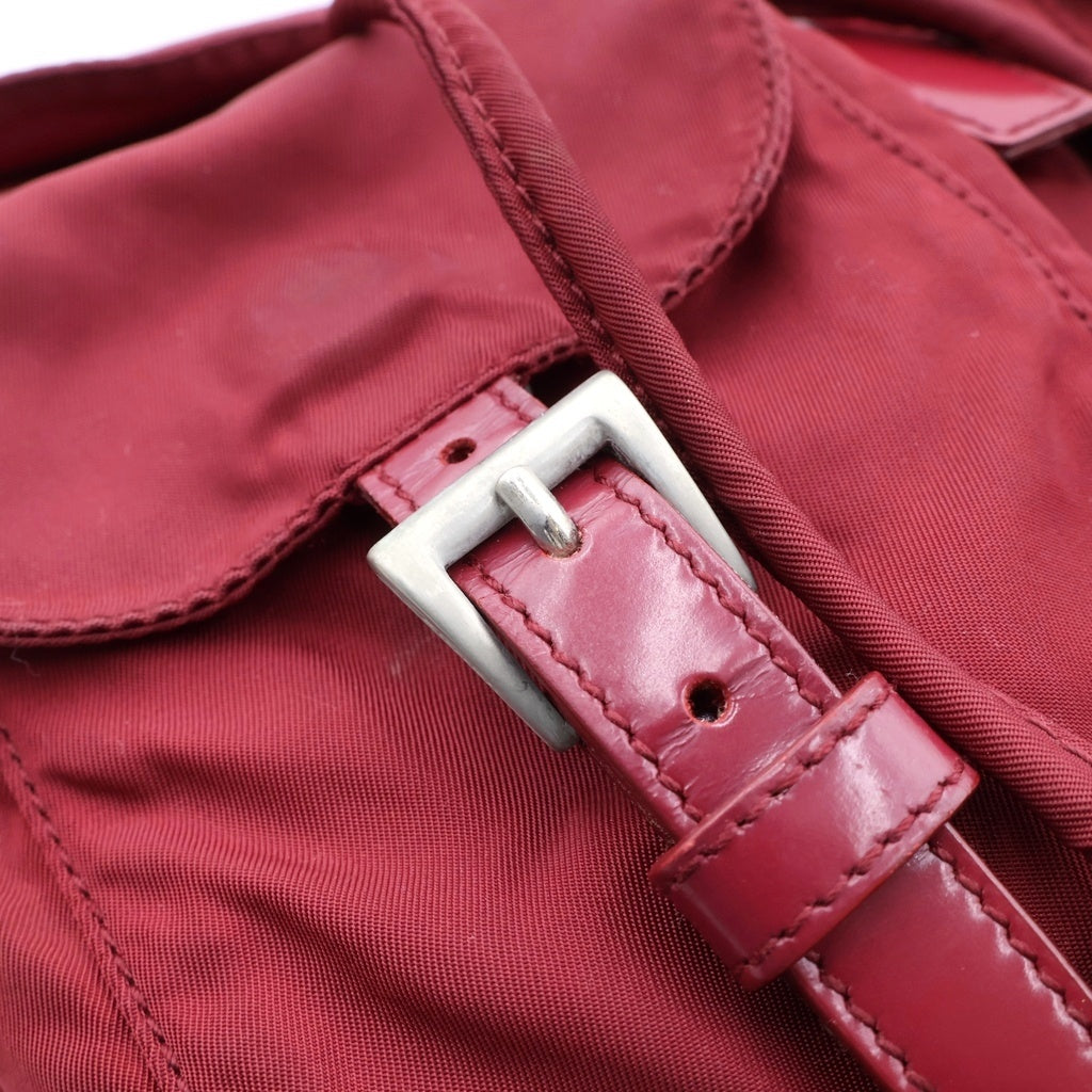 PRADA(プラダ) Backpack トライアングルロゴ ナイロンバックパック リュックサック レッド B6677 レディース