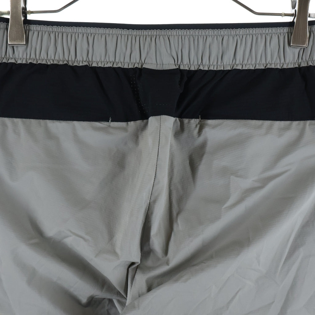 F.C.R.B./F.C.Real Bristol/FCRB(エフシーアールビー/エフシーレアルブリストル) 25SSBREATHABLE TRAIL PANTS ロゴワッペン ブリーザブル トレイル ナイロン パンツ グレー FCRB-250052