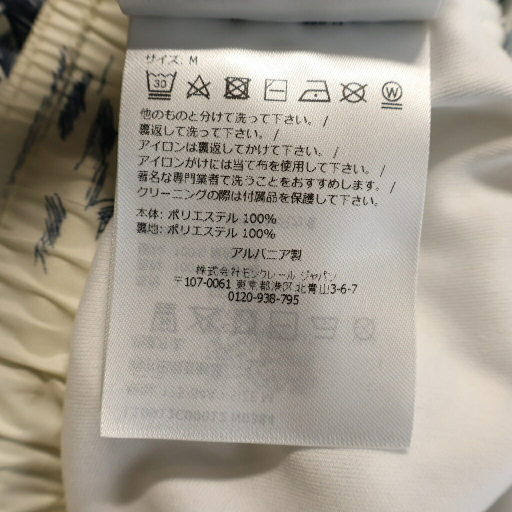 MONCLER(モンクレール) LOGO PATCH DRAWSTRING SWIM SHORTS ロゴパッチ ドローストリング 総柄デザイン ショートパンツ ホワイト L10912C00012