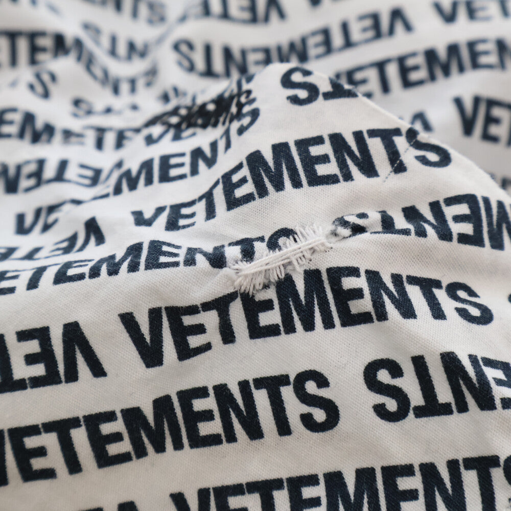 VETEMENTS(ヴェトモン) 18SS MONOGRAM OVERSIZED BD SHIRT モノグラム オーバーサイズ ボタンダウン 長袖 シャツ ブラック/ホワイト WSS18SH2