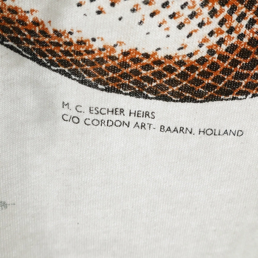 VINTAGE(ヴィンテージ) 90S M.C. ESCHER SNAKE M.C エッシャー スネーク オーバープリント ロングスリーブ 長袖Tシャツ ホワイト