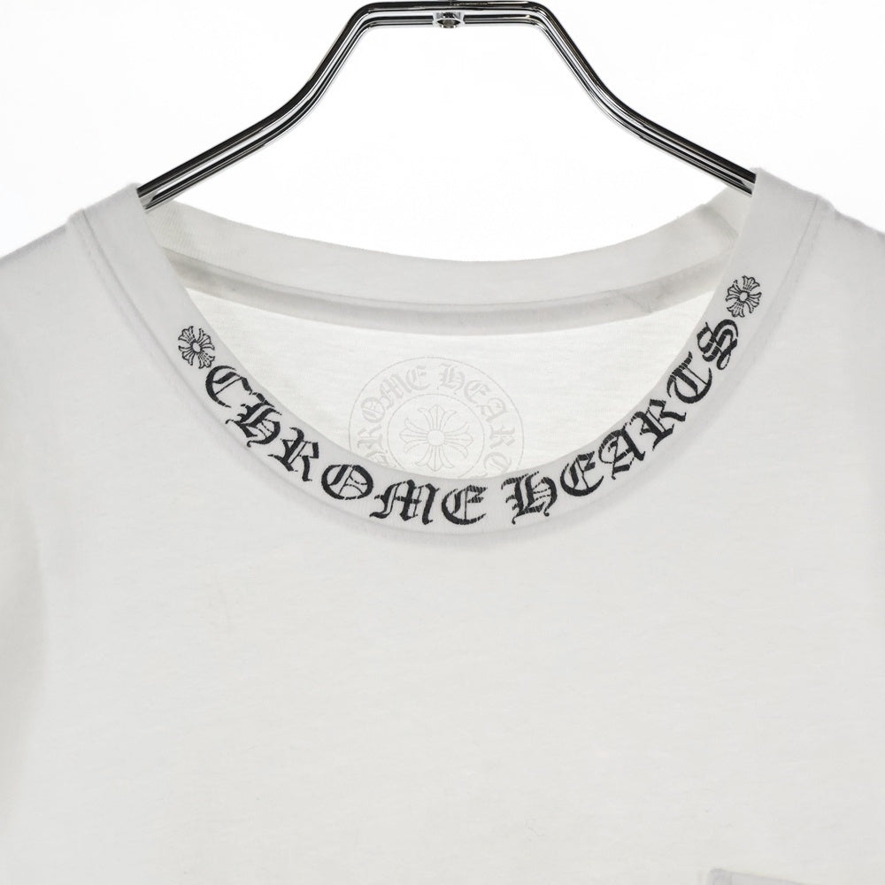 CHROME HEARTS(クロムハーツ) NECK LOGO S/S TEE スクロールラベル プリント 半袖Tシャツ ホワイト