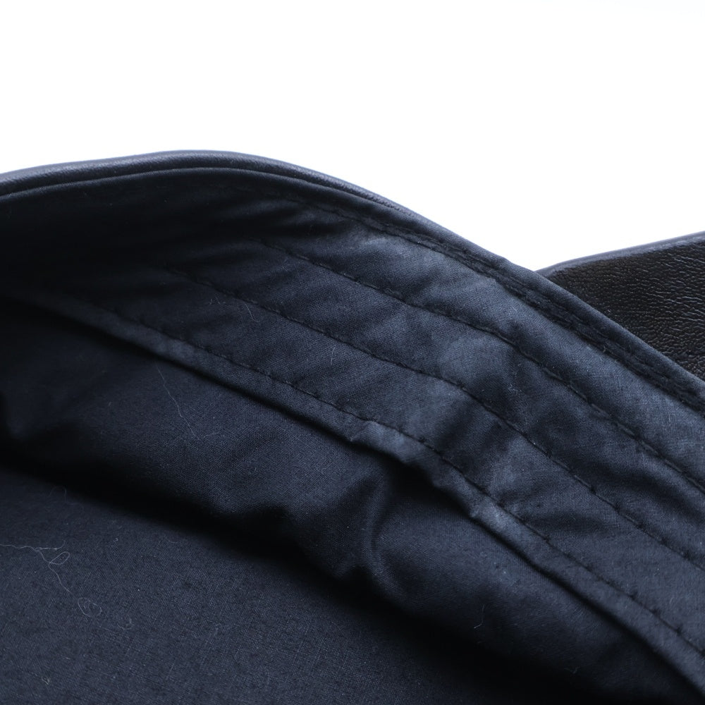 MARC JACOBS(マークジェイコブス) チェーン装飾 レザー キャスケット ブラック