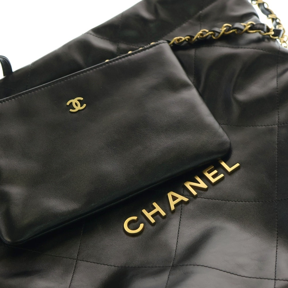 CHANEL(シャネル) シャネル22 スモール マトラッセ グリーン シャイニーカーフスキン ゴールド金具 ショルダーバッグ 斜め掛けバッグ