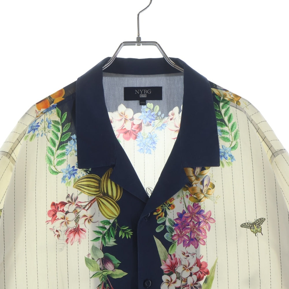 KITH(キス) ×NYBG Pinstripe Floral Thompson Shirt ニューヨークボタニカルガーデン フローラル トンプソンシャツ 半袖シャツ ホワイト 24-051-060-0008-1-0