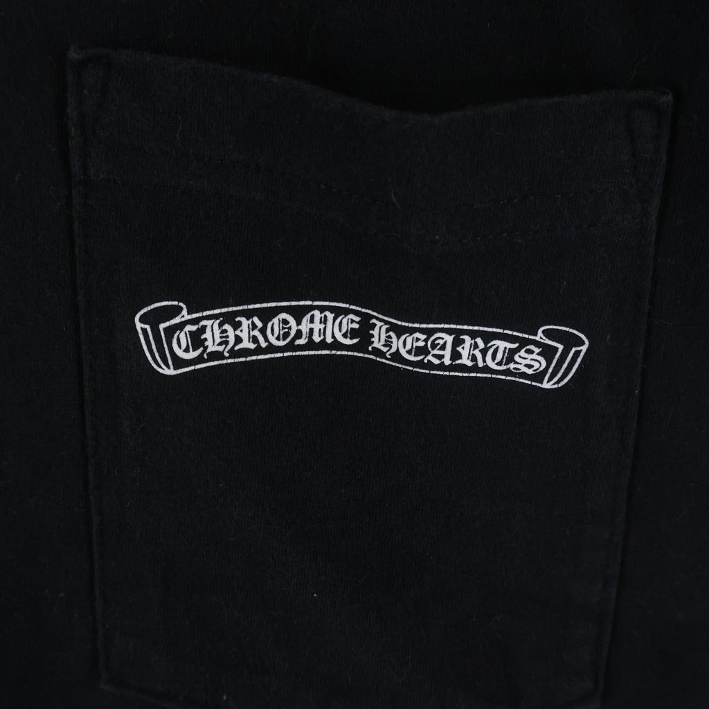 CHROME HEARTS(クロムハーツ) BACK ARCH LOGO SCROLL RABEL USA PRINT TEE バックアーチロゴ スクロールラベル プリント 半袖Tシャツ カットソー ブラック