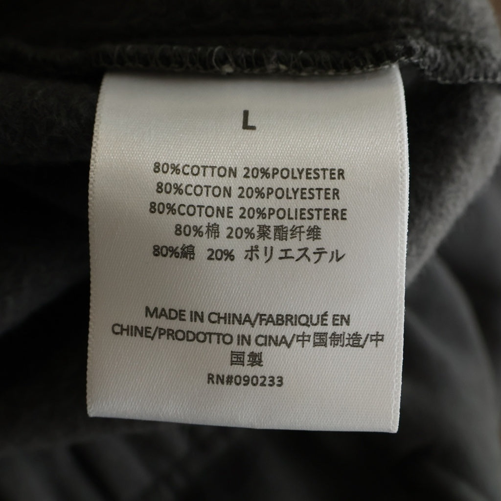 FEAR OF GOD ESSENTIALS(フィアオブゴッド エッセンシャルズ) SHORT PANTS 1977 フェルトロゴ スウェットハーフパンツ ショーツ グレー