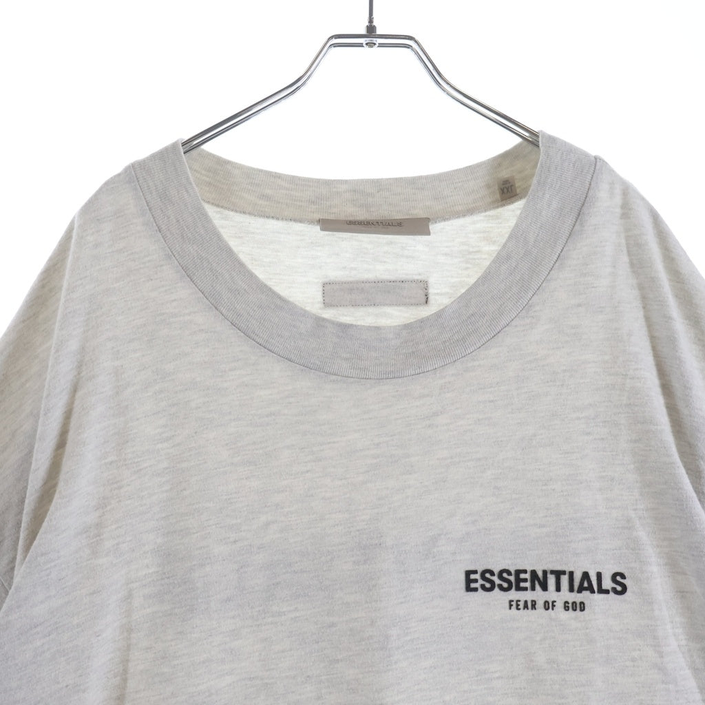 FEAR OF GOD ESSENTIALS(フィアオブゴッド エッセンシャルズ) S/S T-SHIRT フェルトロゴ 半袖Tシャツ グレージュ