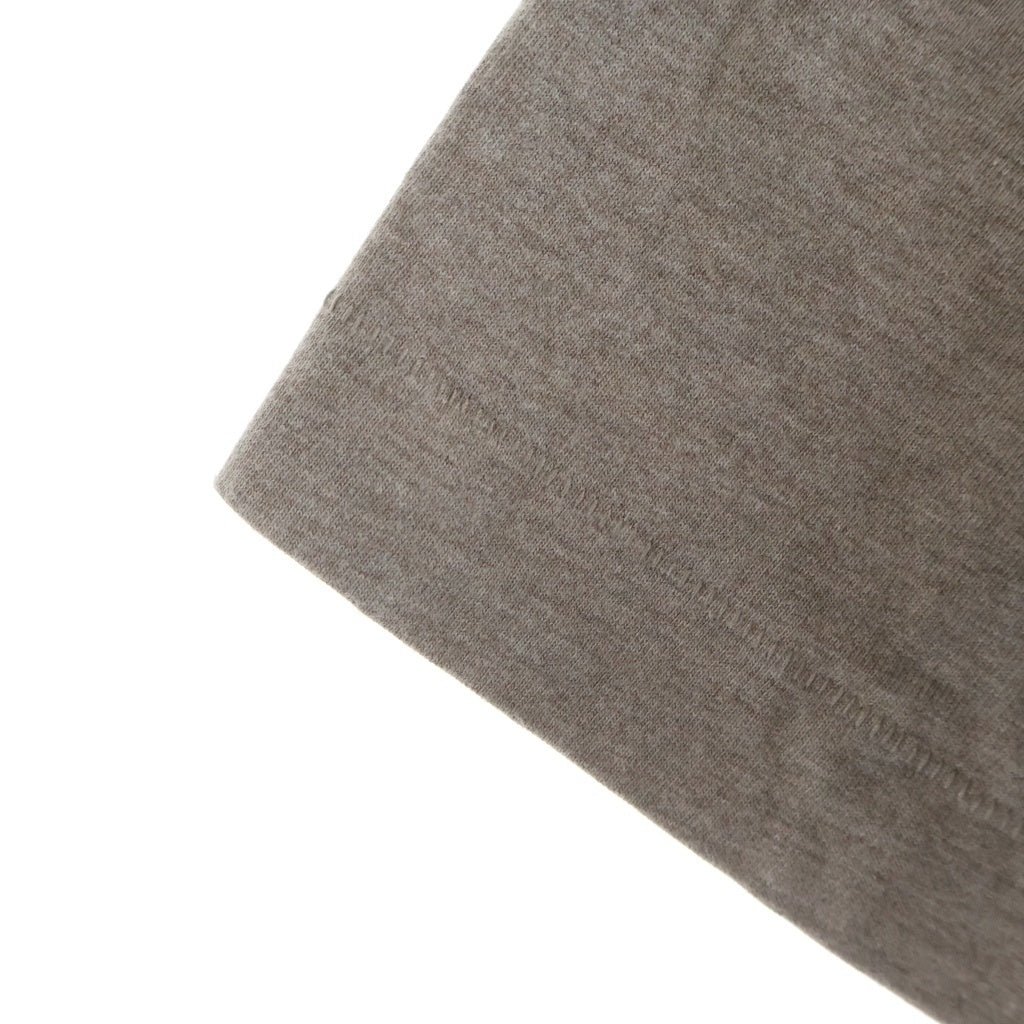 FEAR OF GOD ESSENTIALS(フィアオブゴッド エッセンシャルズ) S/S T-SHIRT ラバーロゴ 半袖Tシャツ ベージュ