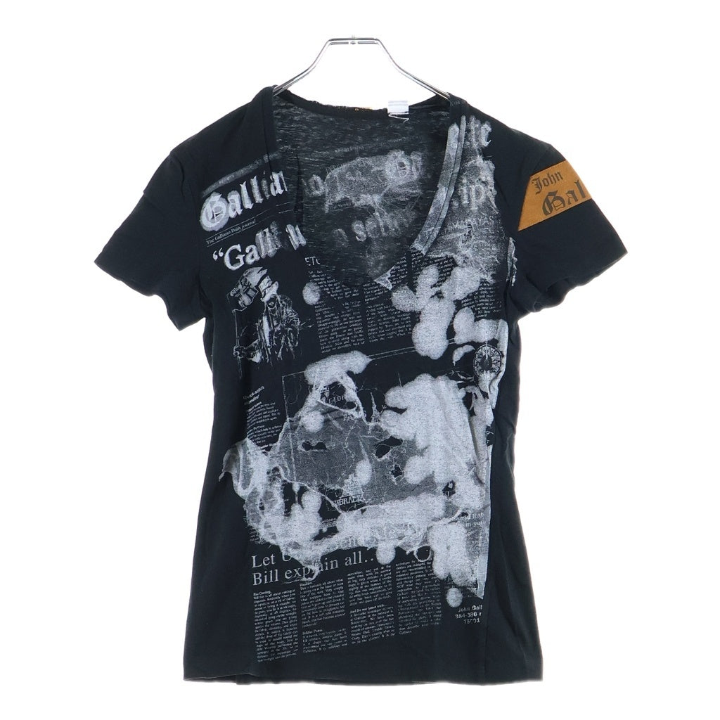 John Galliano(ジョン ガリアーノ) Graphic Print Tee Vネック グラフィックプリント 半袖Tシャツ カットソー ブラック AUL722S