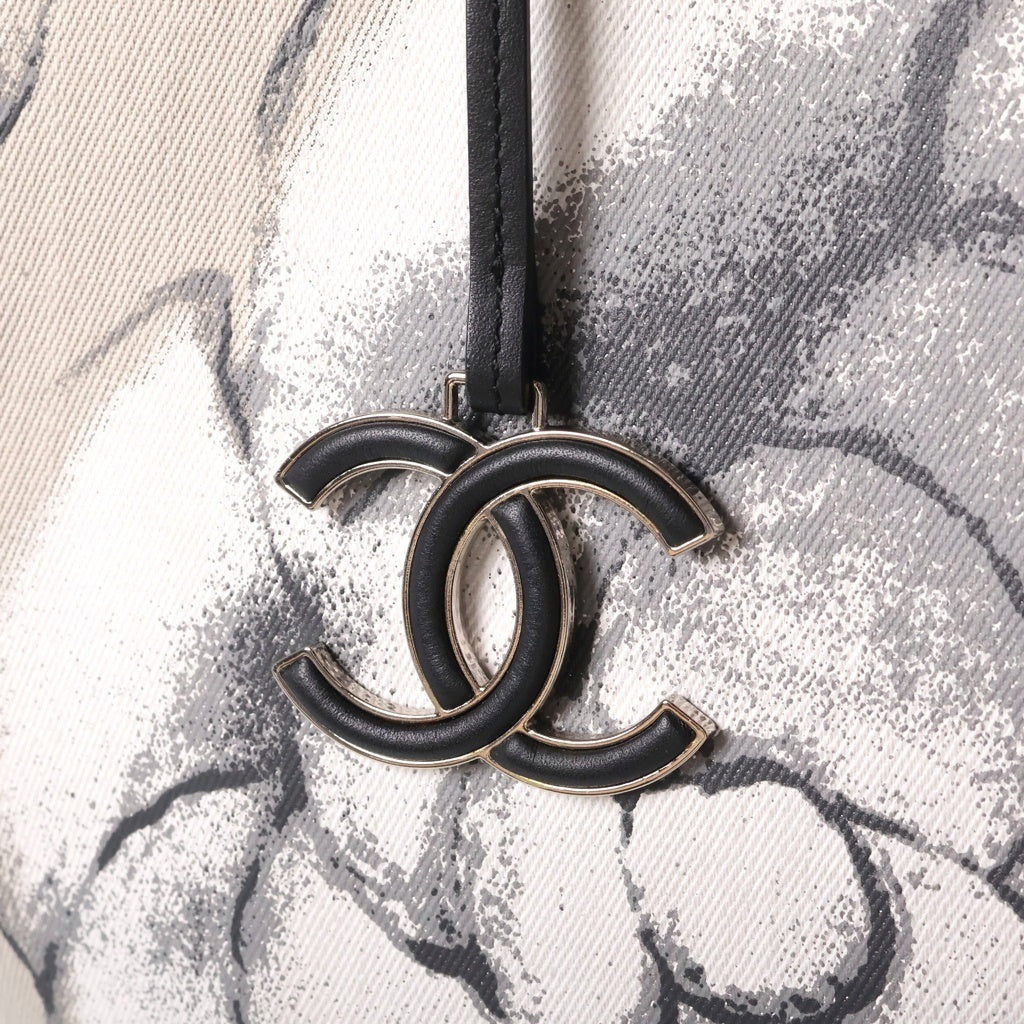 CHANEL(シャネル) カメリア ココマーク トートバッグ ホワイト A91422 レディース