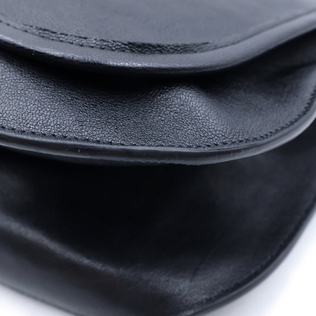 CELINE(セリーヌ) Soht Triomphe Besace Short Bag ブザス ソフト トリオンフ サブル シャイニー ラムスキン ショートバック ブラック CU-4295