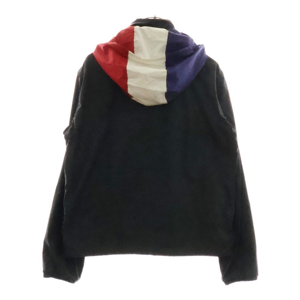 MONCLER(モンクレール) FARLAK GIUBBOTTO ファルラック トリコロールアイコンパッチ フード付き ナイロンジャケット ブラック 1A00161 54A81