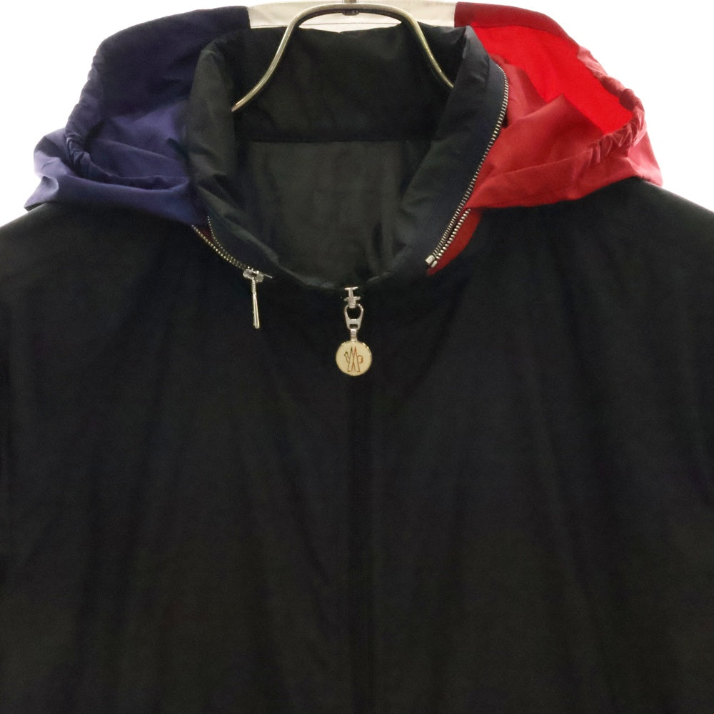 MONCLER(モンクレール) FARLAK GIUBBOTTO ファルラック トリコロールアイコンパッチ フード付き ナイロンジャケット ブラック 1A00161 54A81