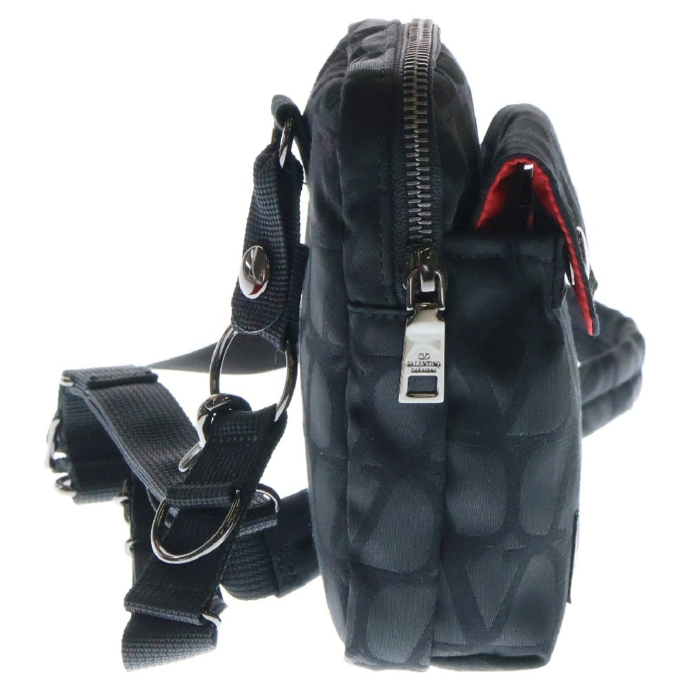 VALENTINO(ヴァレンチノ) ×PORTER SHOULDER POUCH ポーター 総柄ロゴ ショルダーポーチ ブラック ※ポーチ欠損