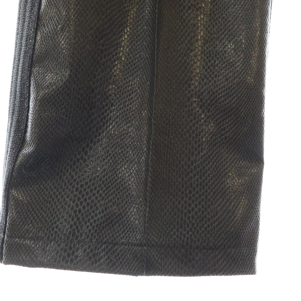Needles(ニードルス) 24AW×NUBIAN TRACK PANTS SYNCETIC LEATHER EXCLUSIVE NS1585 ヌビアン トラックパンツ フェイクレザー ブラック