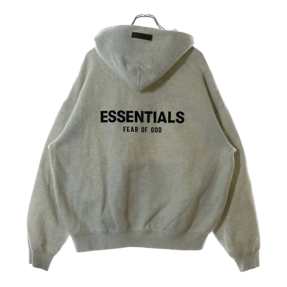 ESSENTIALS FEAR OF GOD(エッセンシャル フィアオブゴッド) Flocky Back Logo Sweat Pullover Parka フロッキーバックロゴプリントスウェットプルオーバーパーカー グレー