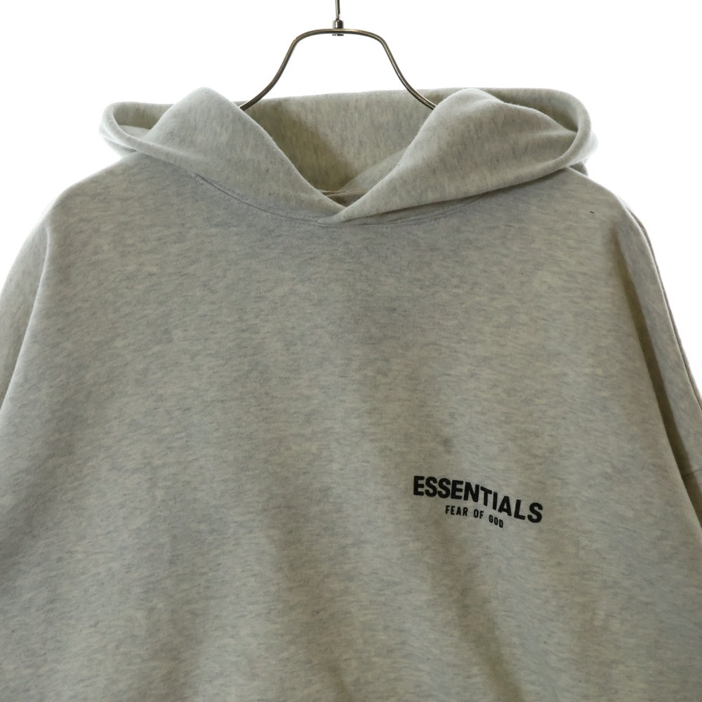 ESSENTIALS FEAR OF GOD(エッセンシャル フィアオブゴッド) Flocky Back Logo Sweat Pullover Parka フロッキーバックロゴプリントスウェットプルオーバーパーカー グレー