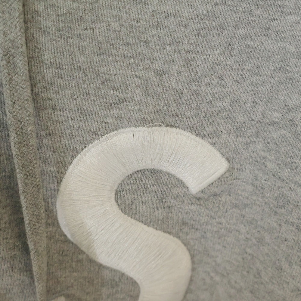 SUPREME(シュプリーム) 23AW S Logo Zip Up Hooded Sweatshirt Sロゴ ジップアップフーディー スウェットシャツ ジップパーカー グレー