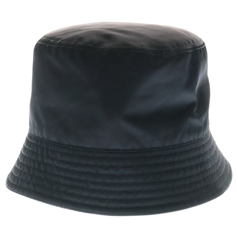 PRADA(プラダ) Re-Nylon トライアングルロゴ テスート バケットハット 帽子 ブラック 2HC137