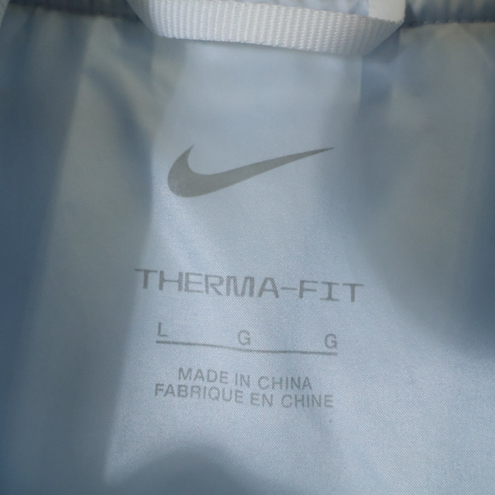 NIKE(ナイキ) フロントロゴ刺繍 ボンバージャケット シルバー/ブラック FZ0663-043