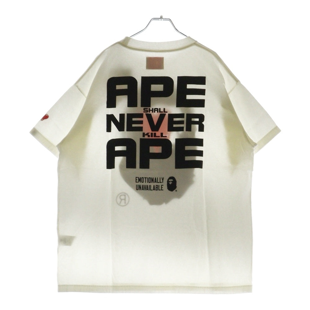 A BATHING APE(アベイシングエイプ) 25SS ×Emotionally Unavailable エモーショナリー アンアヴェイラブル プリント半袖Tシャツ カットソー ホワイト