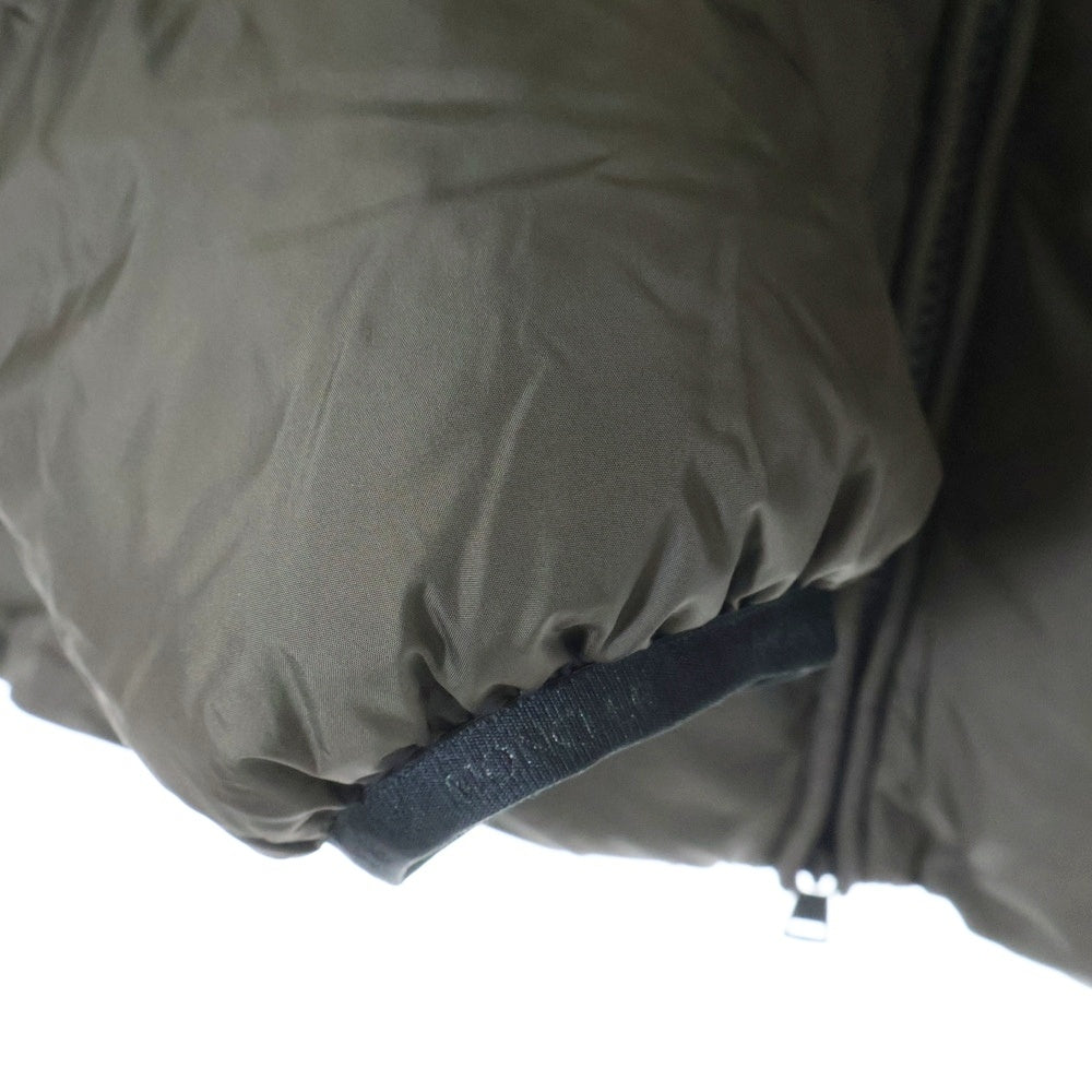 MONCLER(モンクレール) MONTCLA モンクラー ロゴフーデッドナイロンダウンジャケット アウター カーキ F20911B56900