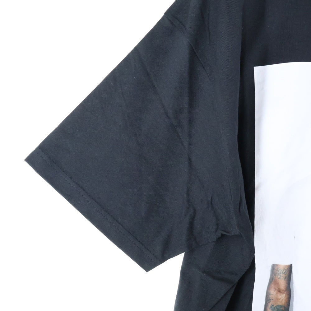 SUPREME(シュプリーム) 23AW NBA Young Boy Tee ヤングボーイ フォトプリント クルーネック 半袖Tシャツ カットソー ブラック