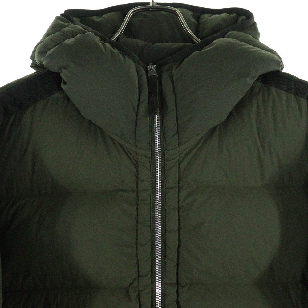 STONE ISLAND(ストーンアイランド) 23AW SEAMLESS TUNNEL NYLON DOWN-TC ナイロン ダウンジャケット カーキ 791543728
