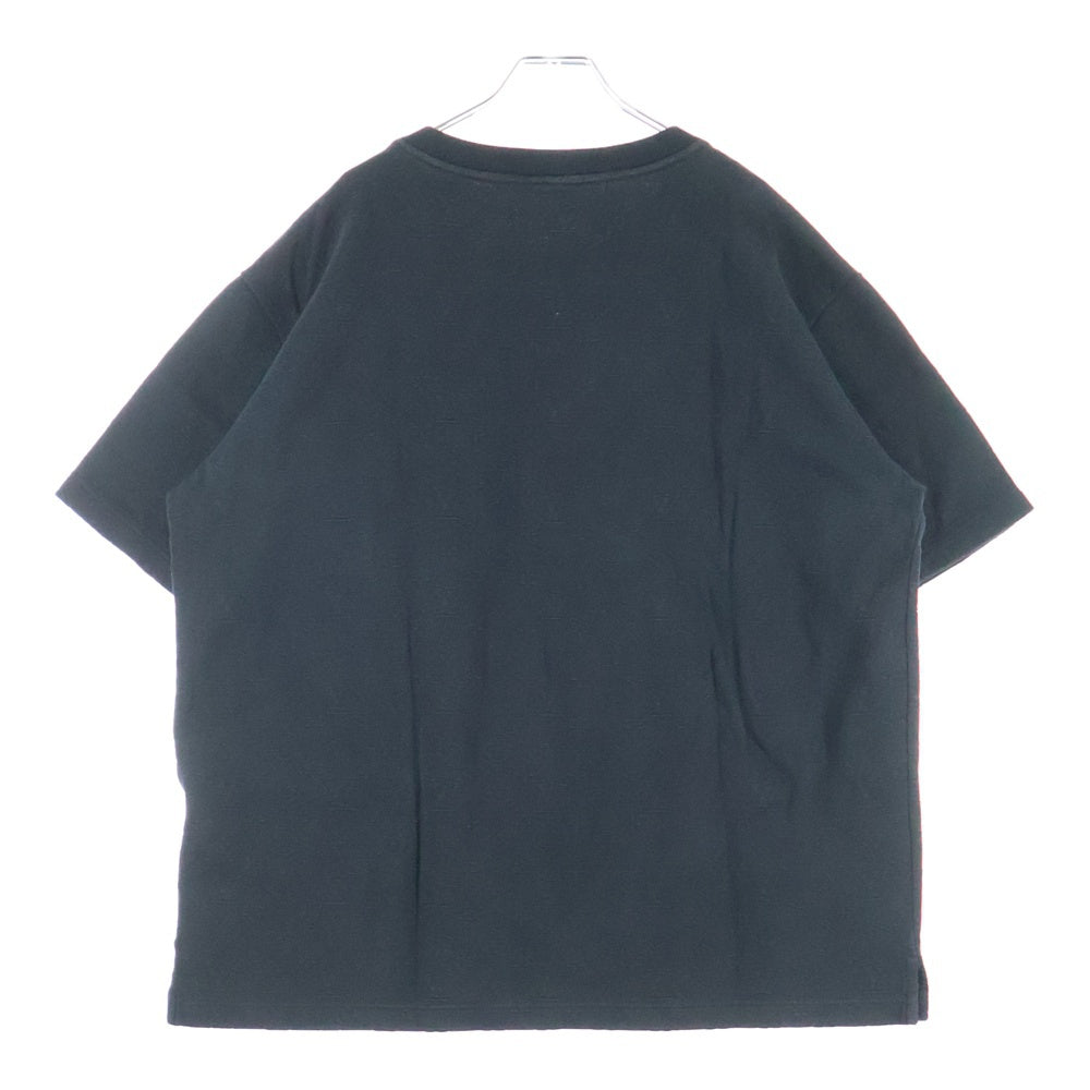 LOUIS VUITTON(ルイヴィトン) グネチャー3Dポケットモノグラム 半袖Tシャツ カットソー ブラック RM222Q TCL HIY49W