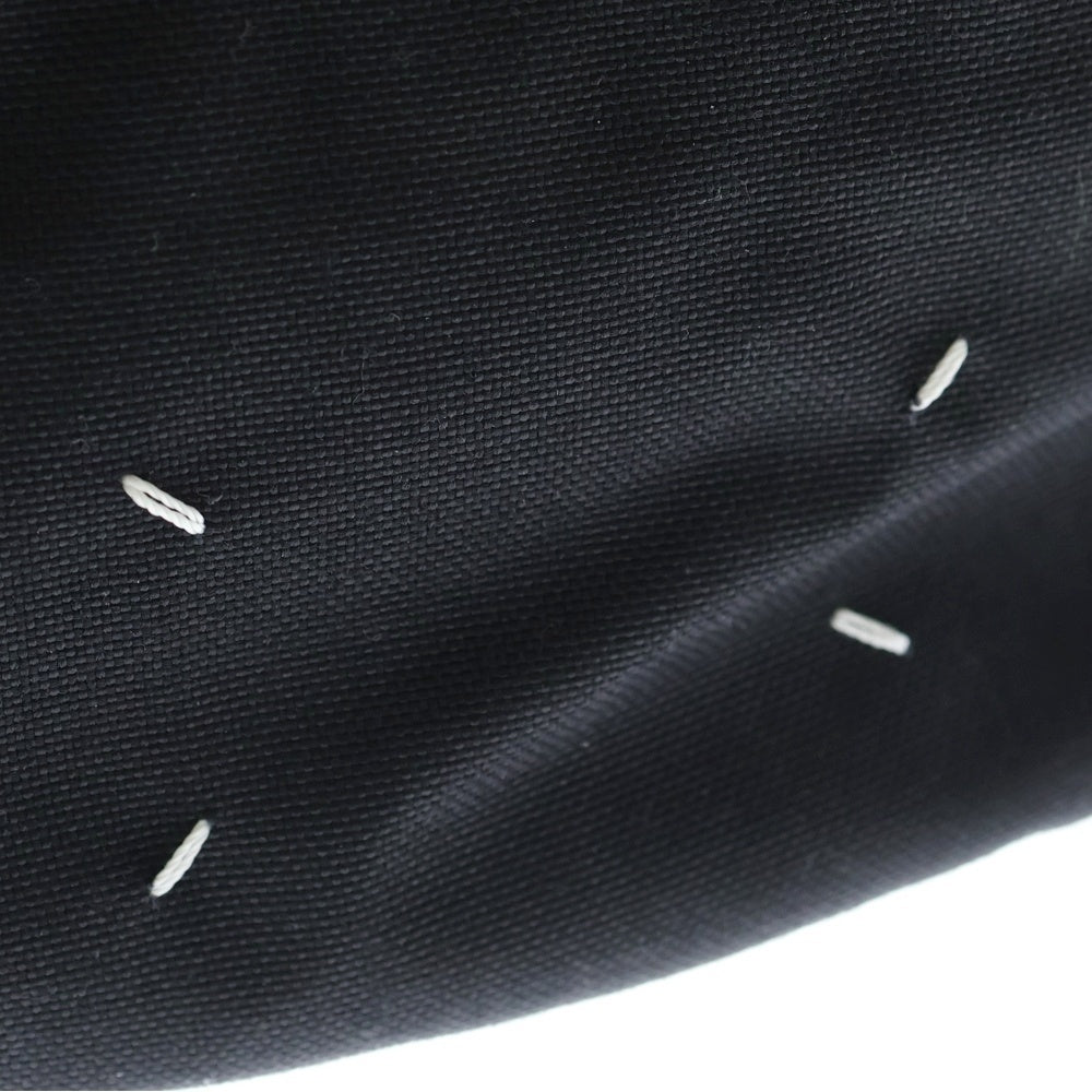 Maison Margiela 1(メゾンマルジェラ) ボディバッグ ウェストポーチ バムバッグ ブラック ナイロン S55WB0072