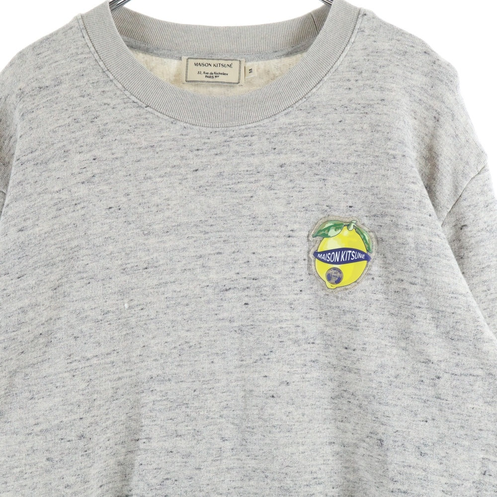 MAISON KITSUNE(メゾンキツネ) レモン フロントロゴ スウェットクルーネックシャツ トレーナー グレー KMM-09120-A