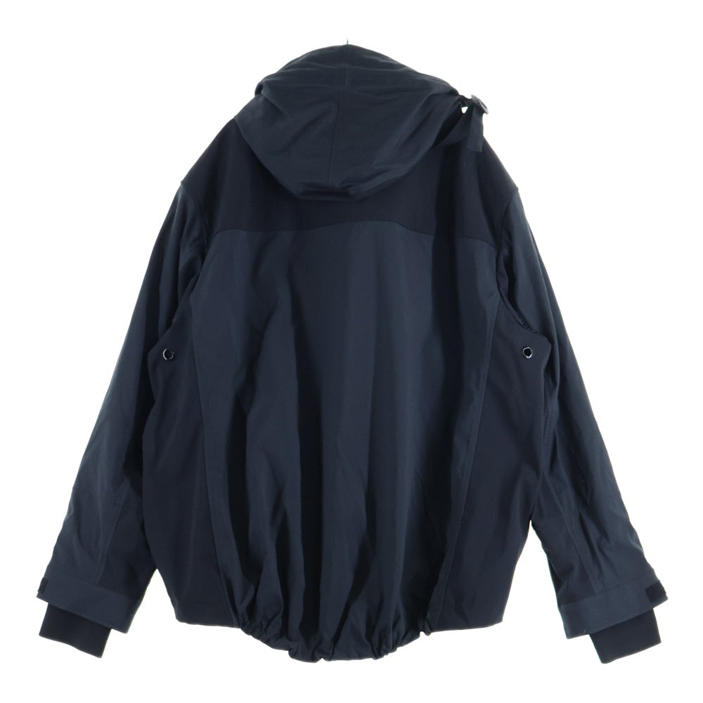 BURBERRY(バーバリー) ティッシ期 脇メッシュ ナイロン フーディー マウンテンパーカー 8033161 ブラック 8033161