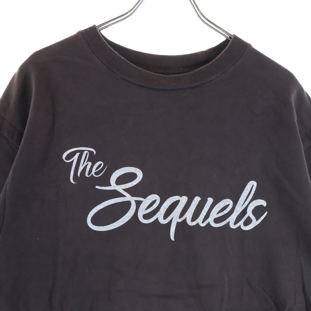 SEQUEL(シークエル) The Sequels プリントロゴ 半袖Tシャツ カットソー チャコールグレー