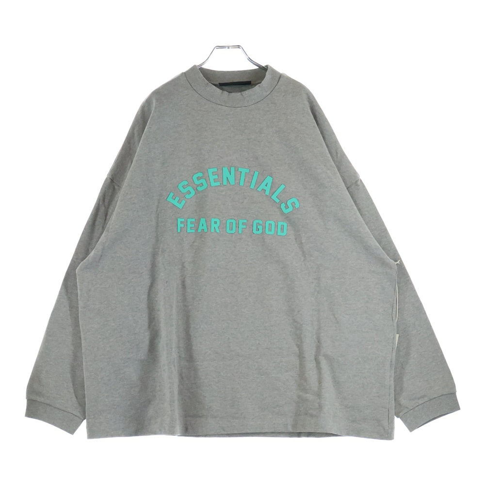 FEAR OF GOD ESSENTIALS(フィアオブゴッド エッセンシャルズ) フロントロゴ モックネック長袖Tシャツ カットソー グレー