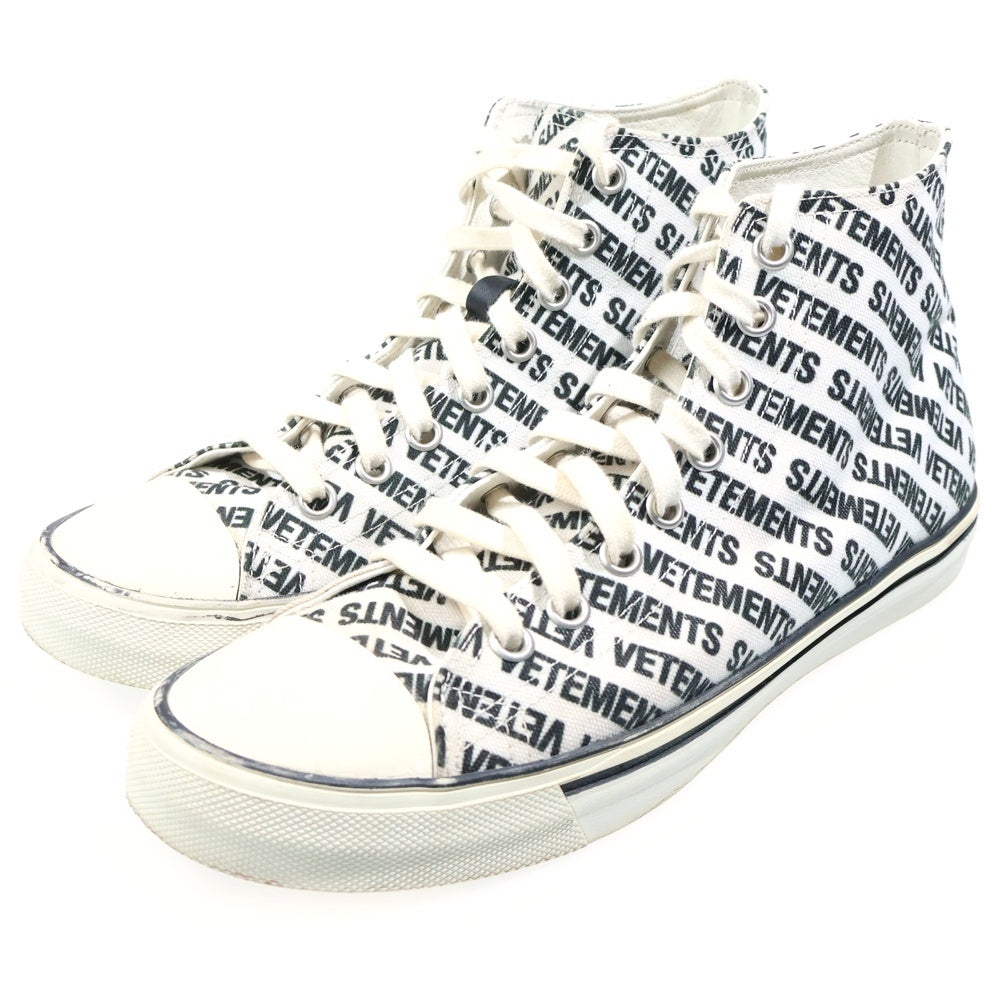 VETEMENTS(ヴェトモン) ロゴ総柄ハイカットスニーカー キャンバス VTCNV1 ブラック/ホワイト
