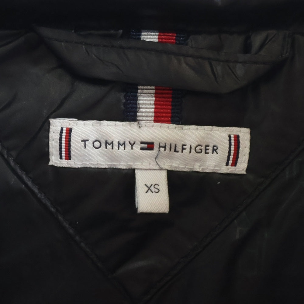 TOMMY HILFIGER(トミーヒルフィガー) グロスダウンスリムジャケット ブラック WW47354