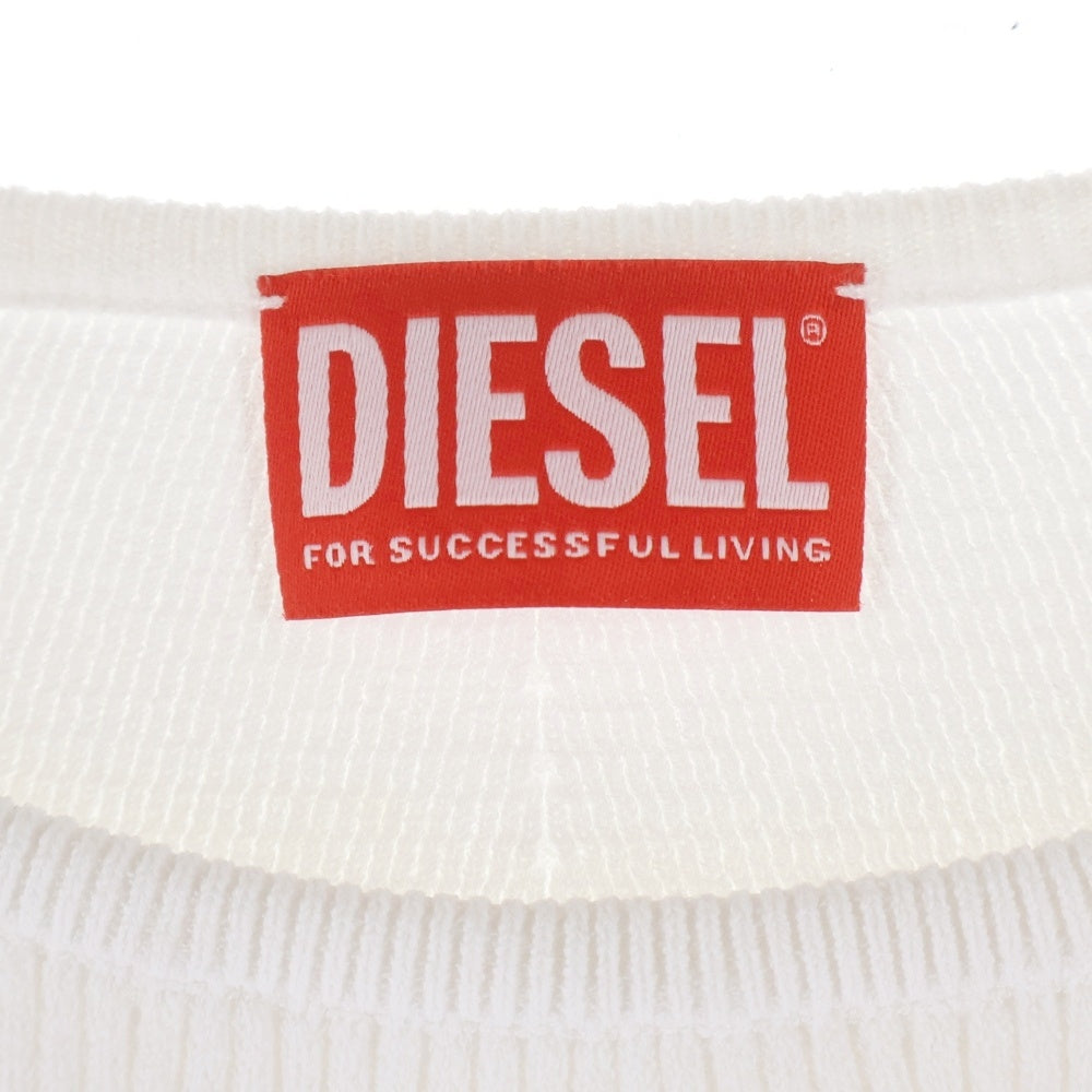 DIESEL(ディーゼル) M-VERA-LS メタルDロゴ オフショルリブニット レディース ホワイト A14189