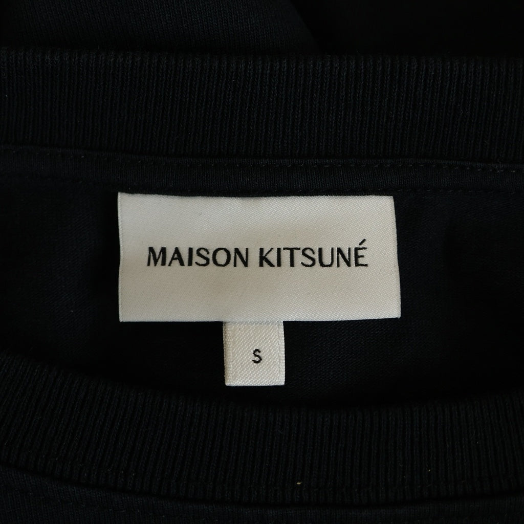 MAISON KITSUNE(メゾンキツネ) 24SS BOLD FOX HEAD PATCH COMFORT TEE SHIRT ボールドフォックスヘッドパッチコンフォート半袖Tシャツ クルーネックカットソー ブラック MM00127KJ0118