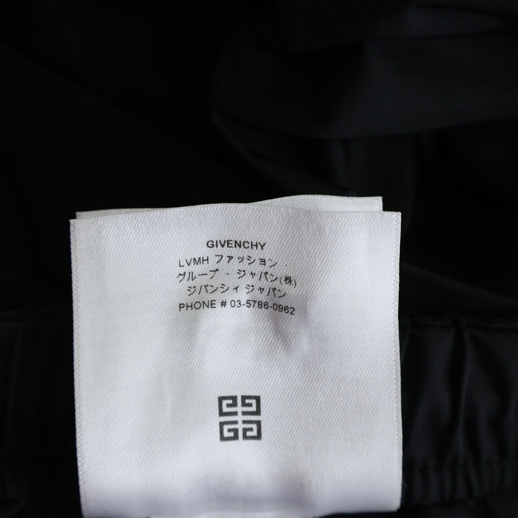 GIVENCHY(ジバンシィ) 4G Buckle Cargo Trousers バックルディテール カーゴトラウザーパンツ ブラック BM515T13YT