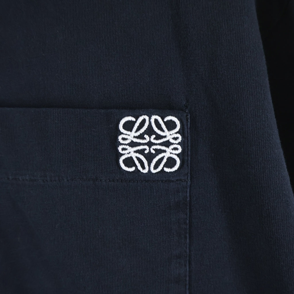 LOEWE(ロエベ) ANAGRAM LONG SLEEVE T-SHIRT アナグラム 長袖Tシャツ カットソー ワンポイントロゴ 刺繍 ブラック H526Y24J04