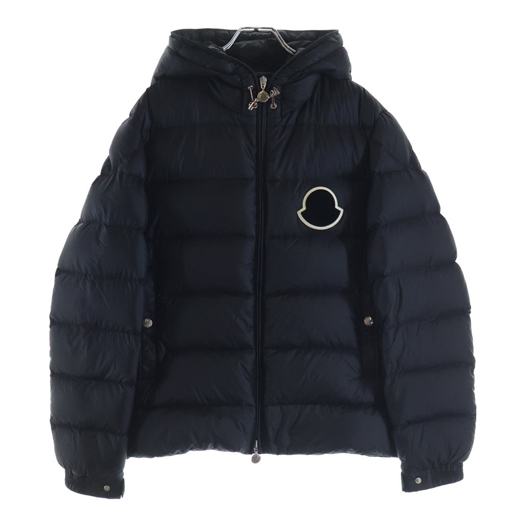 MONCLER(モンクレール) SASSIERE GIUBBOTTO サッシエール ロゴワッペン ダウンジャケット フーディ ブラック F20911A20500 C0571