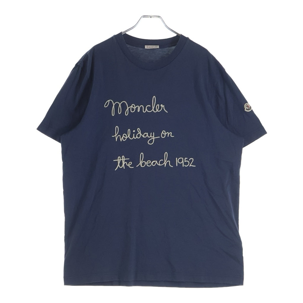 MONCLER(モンクレール) Holiday on the beach 1952 フロント刺繍 クルーネック半袖Tシャツ カットソー ネイビー L10918C0005389B8U