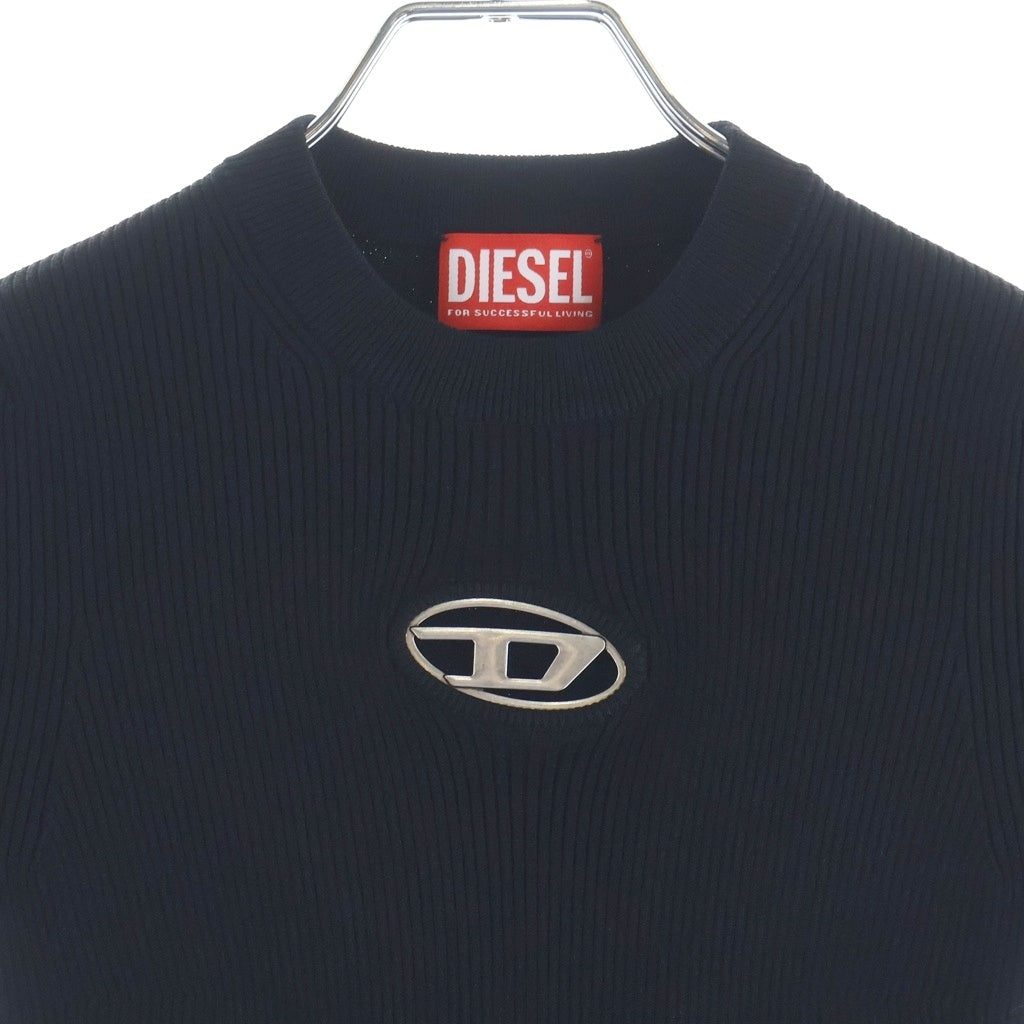 DIESEL(ディーゼル) フロント メタルオーバルロゴ クルーネック半袖ニット ブラック レディース A19674 0DLAX 9XX