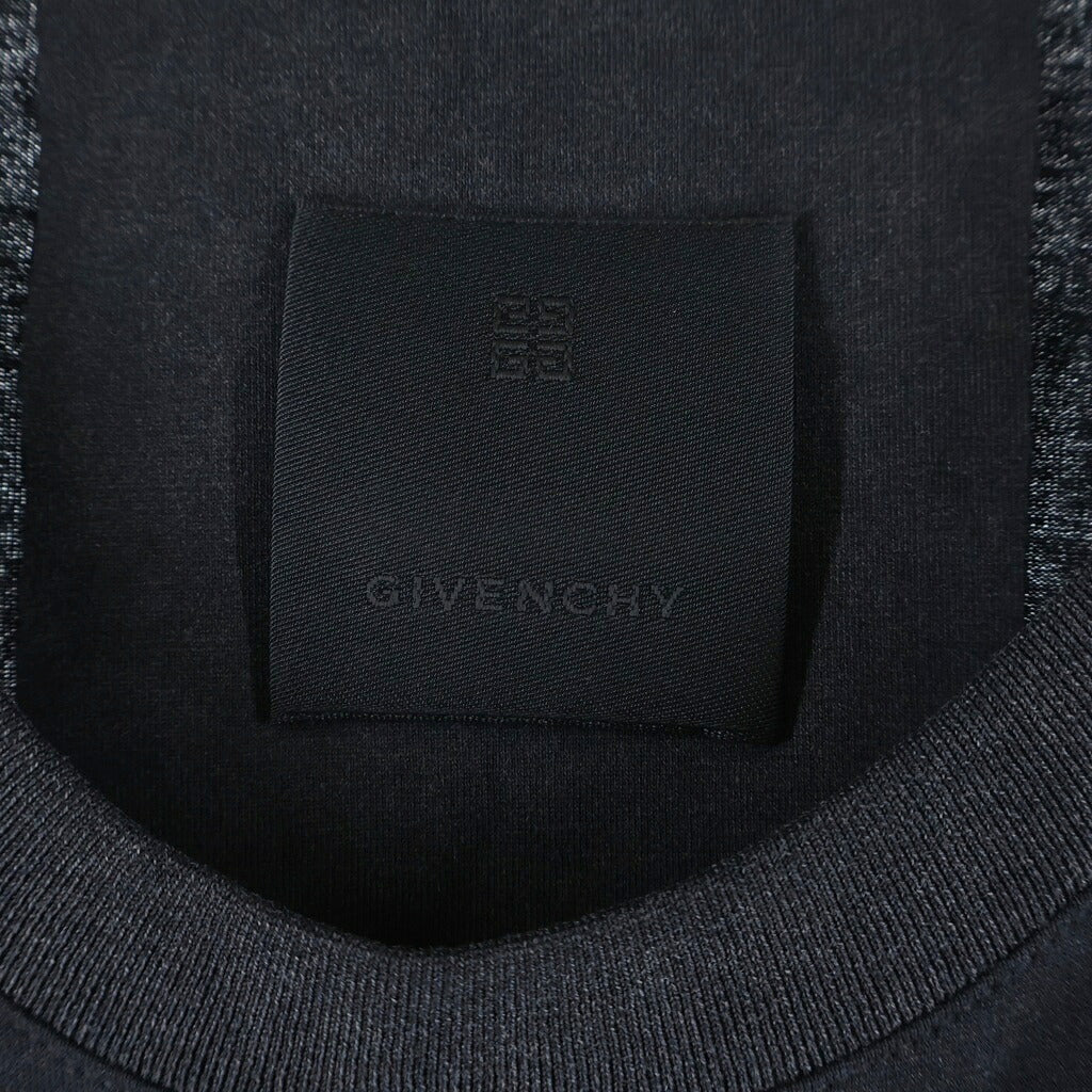 GIVENCHY(ジバンシィ) ロゴプリント スタッズ付き クルーネック半袖Tシャツ カットソー ブラック BM716R3YBR