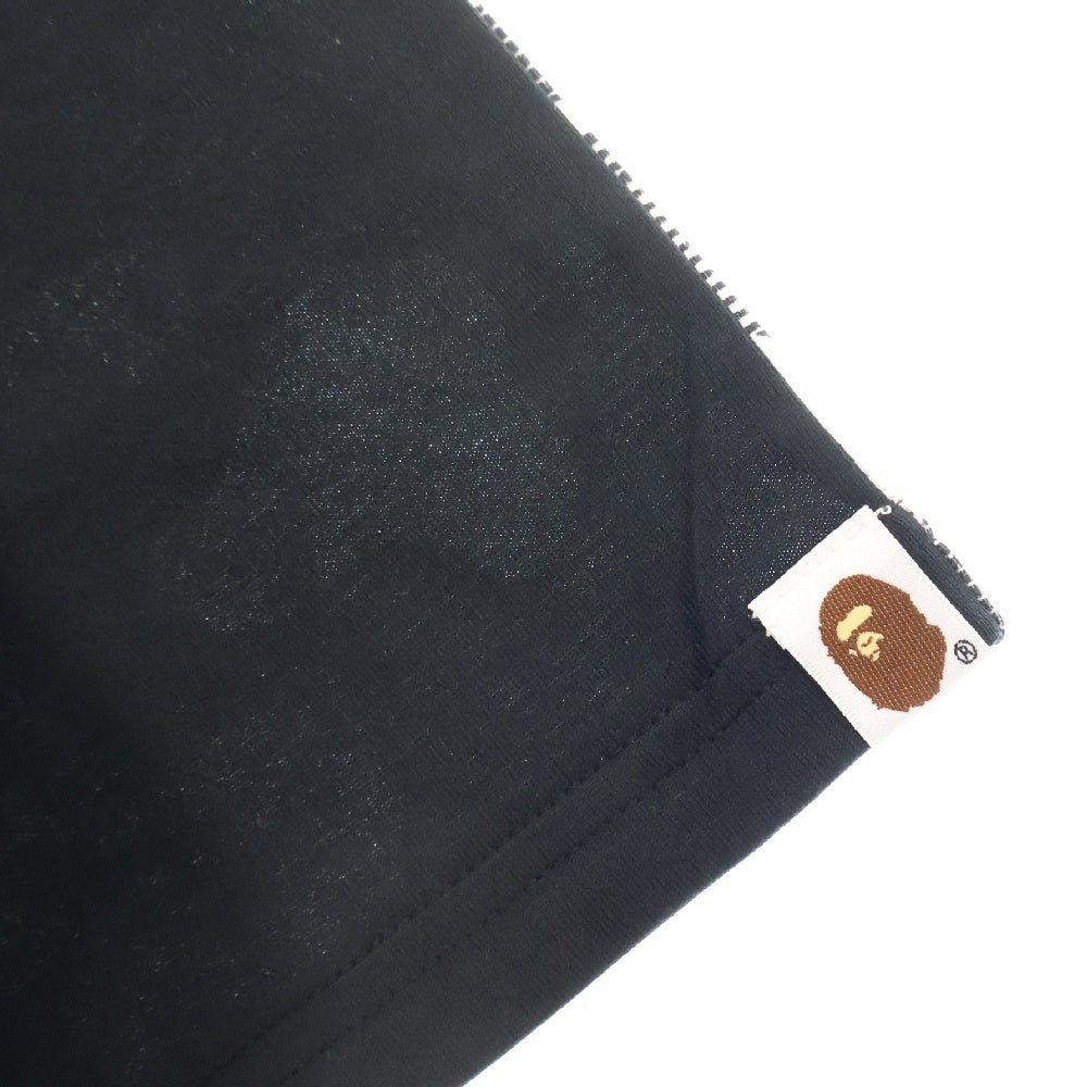 A BATHING APE(アベイシングエイプ) バック総柄サルカモ半袖Tシャツ ブラック/グレー