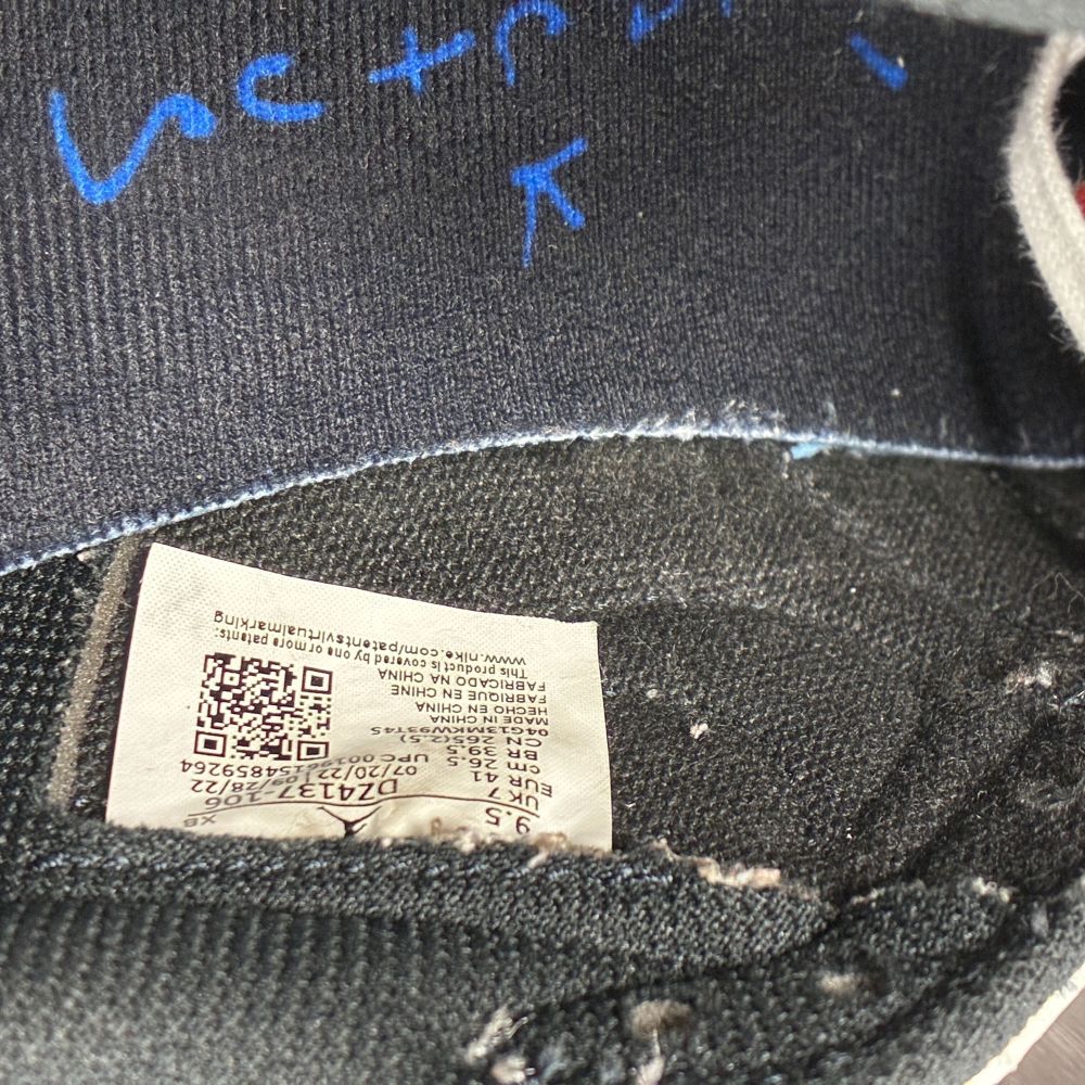 NIKE(ナイキ) ナイキ ×トラヴィススコット メンズ エアジョーダン1 ローカットスニーカー シューズ US9.5/26.5cm DZ4137-106